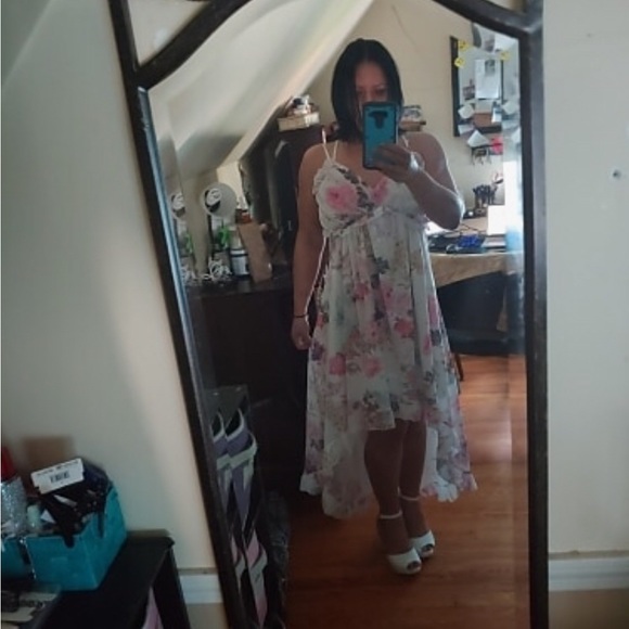 Brand New Never Worn Sexy Chiffon Dress - Picture 5 of 6